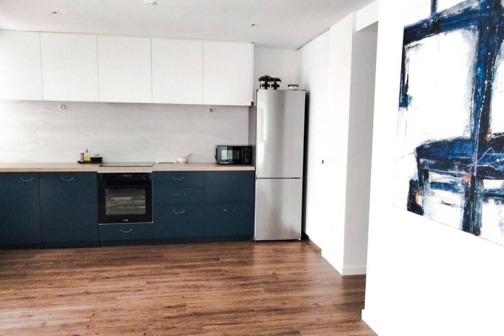 Apartamento Recien Reformado En Primera Linea Con Vistas A La Playa De La Almadraba Benicassim Luaran gambar